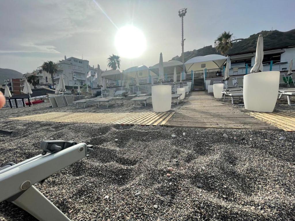 Residence Letojanni Taormina מראה חיצוני תמונה